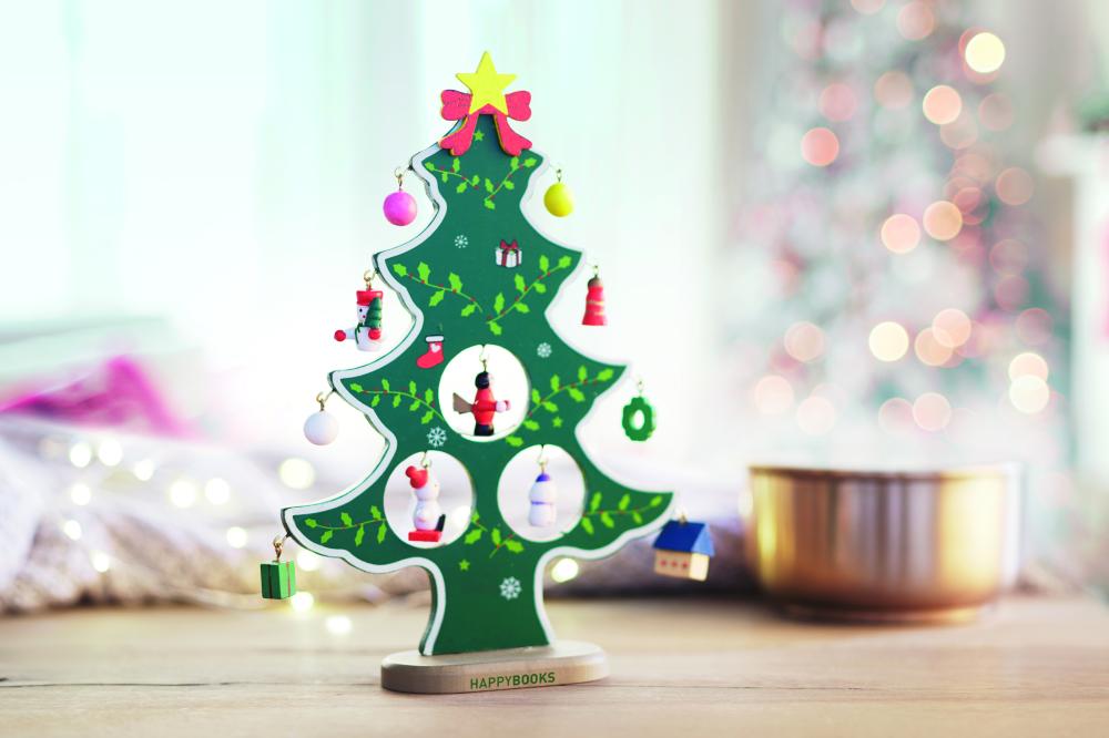 Árbol decorativo de madera