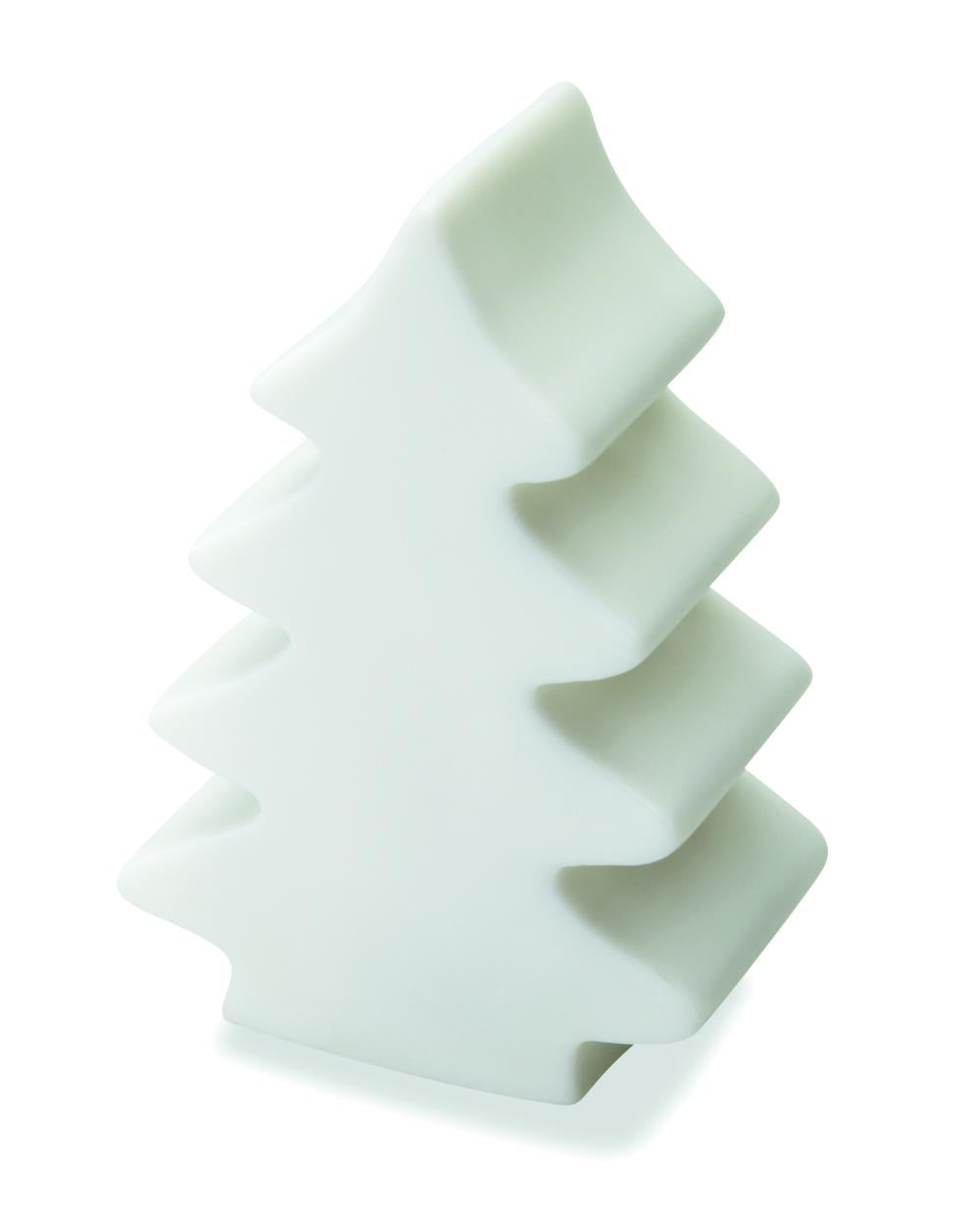 Árbol con luz cambiante