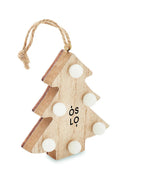 Árbol de madera con luces