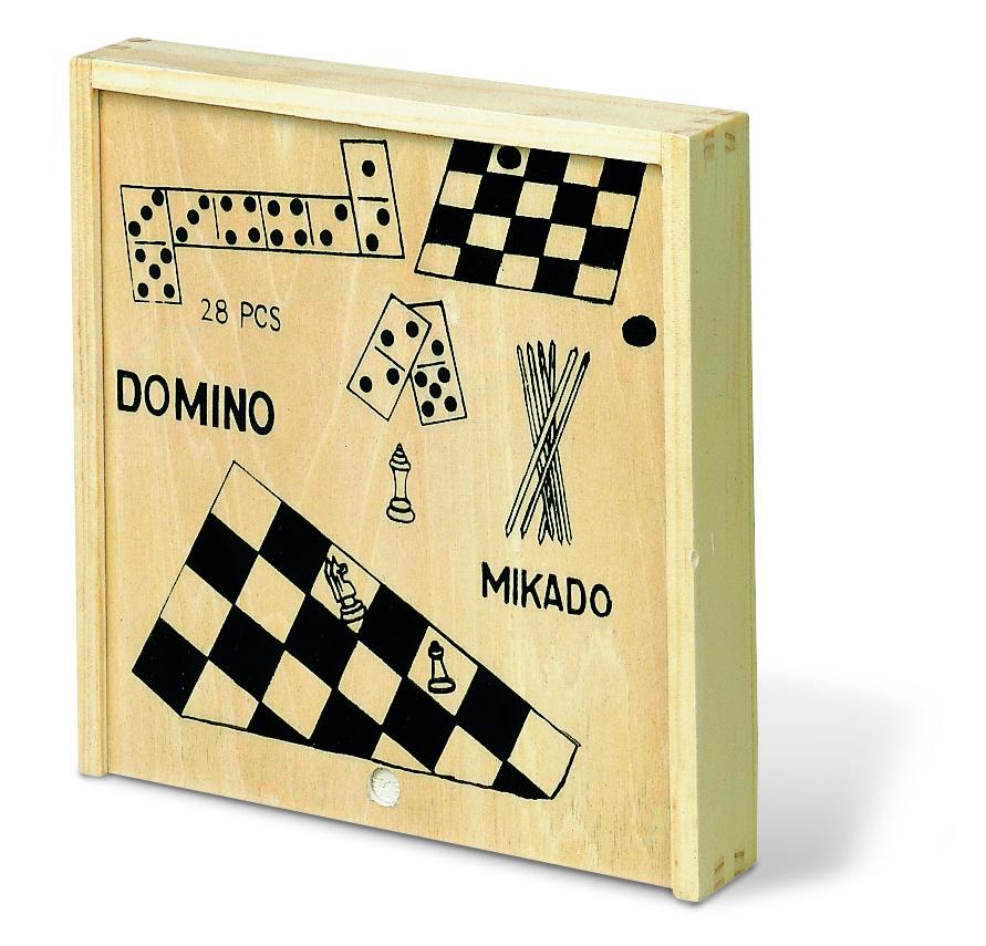 4 juegos en caja de madera