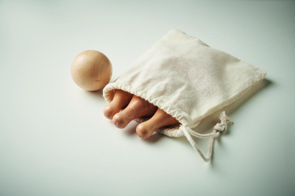Mini juego de bolos de madera