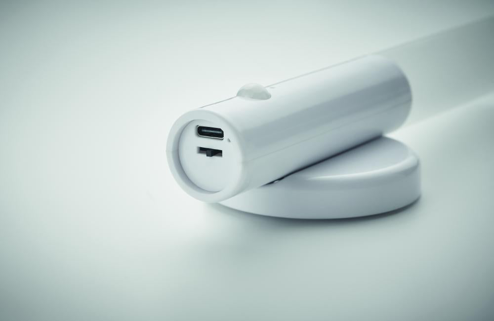 Luz recargable y con sensor