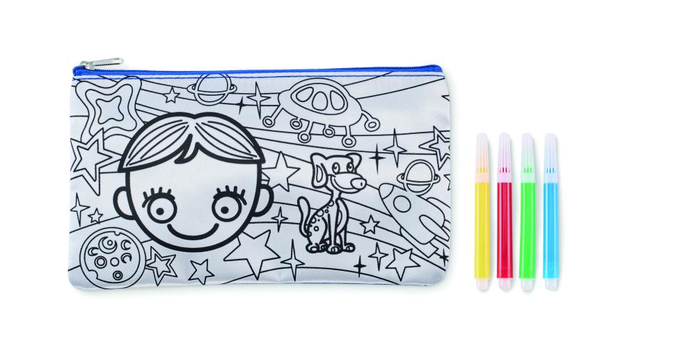 Estuche con rotuladores