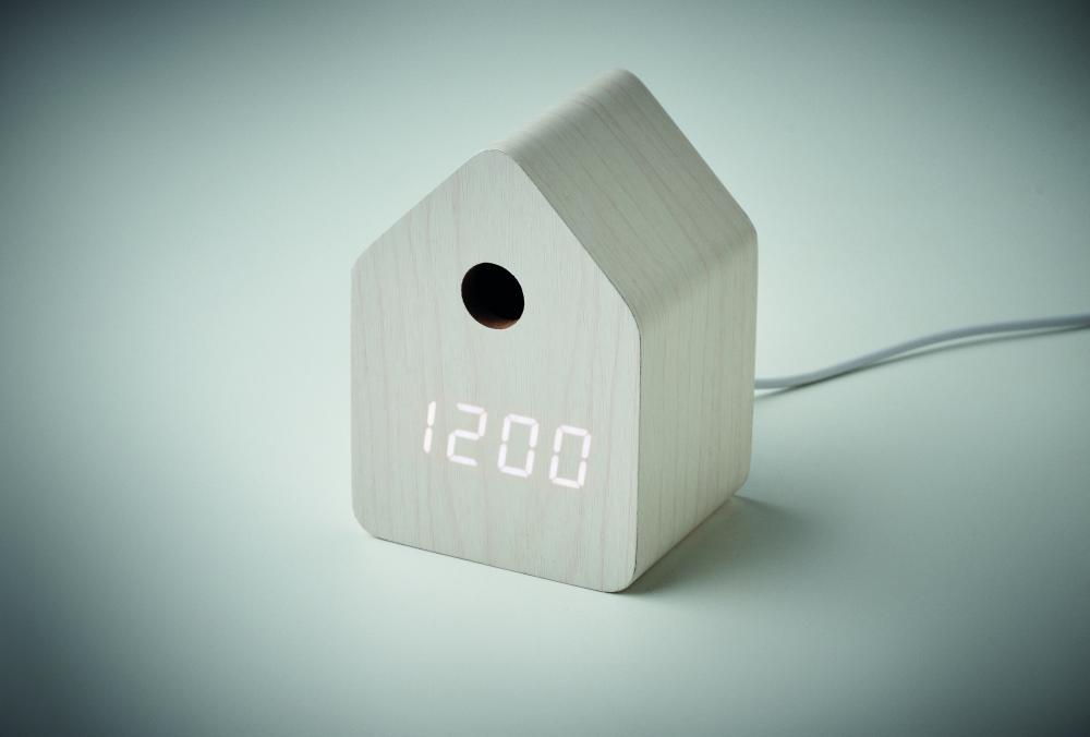 Reloj despertador de MDF