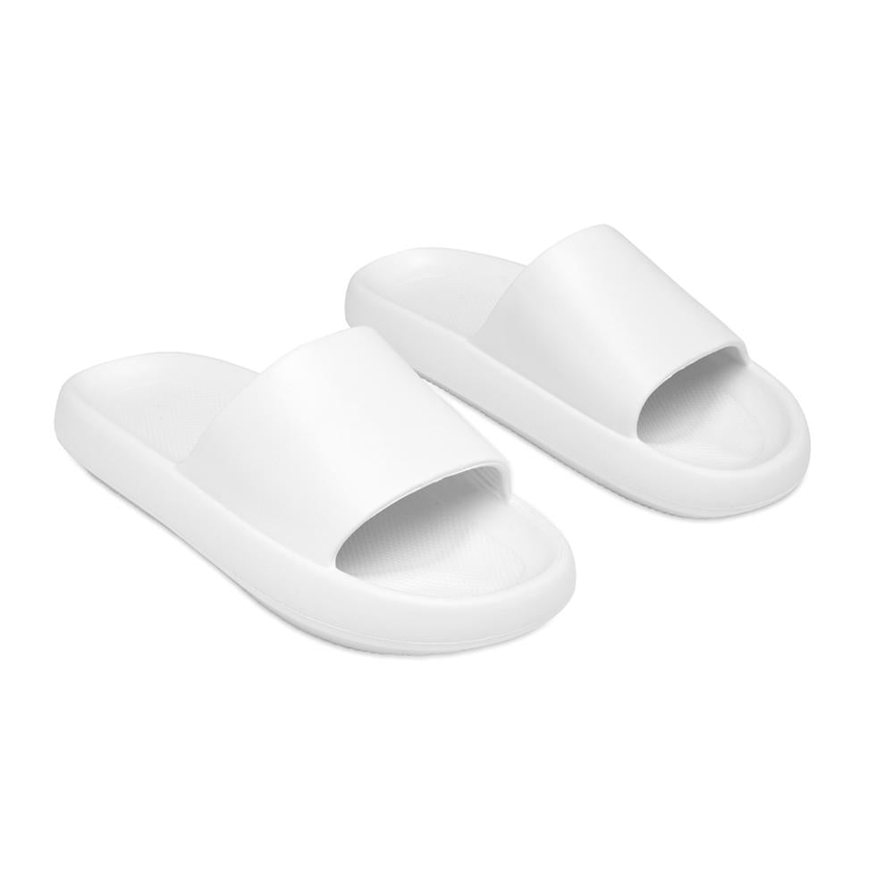 Chanclas unisex talla 38-39.