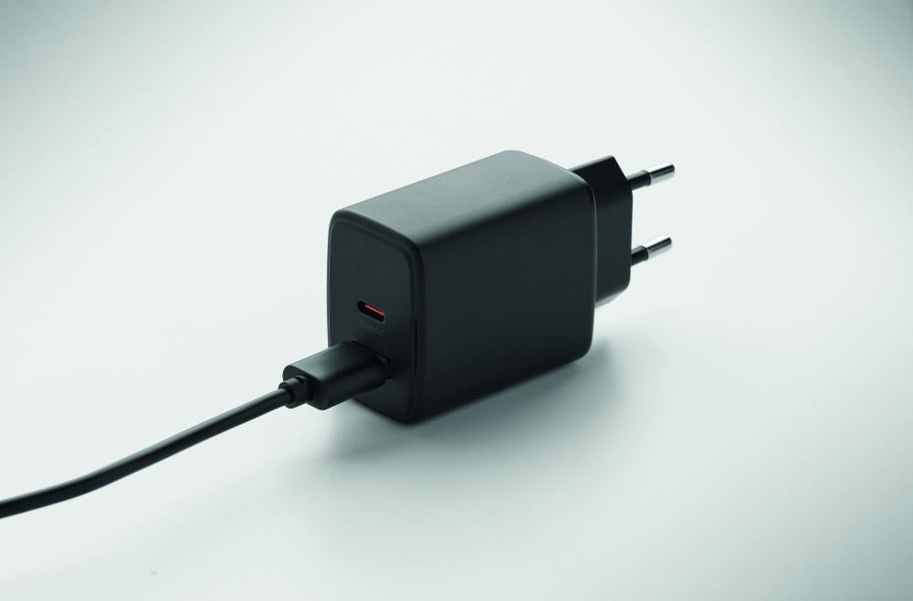 Adaptador pared UE de 2 polos