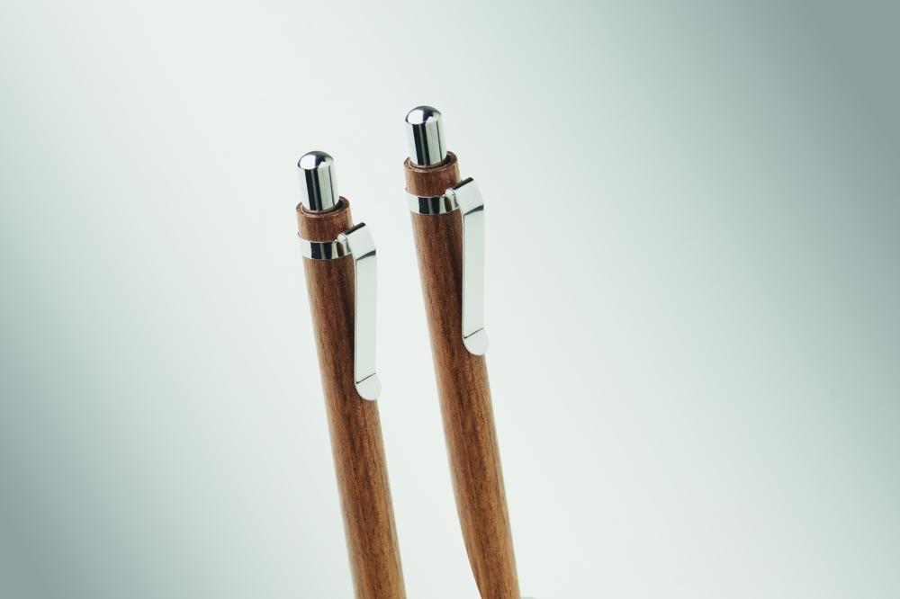 Set de madera de acacia