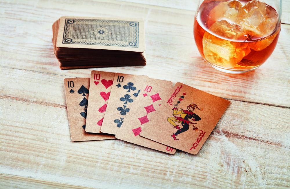Baraja cartas papel reciclado
