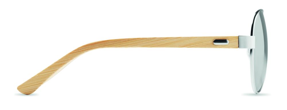 Gafas de sol de bambú en bolsa