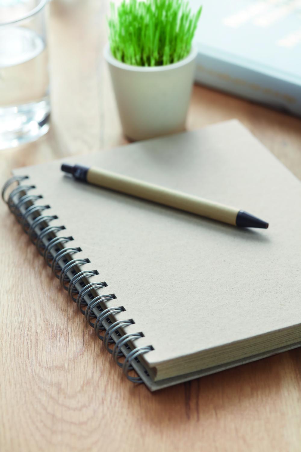 Libreta anillas A5 papel hierba