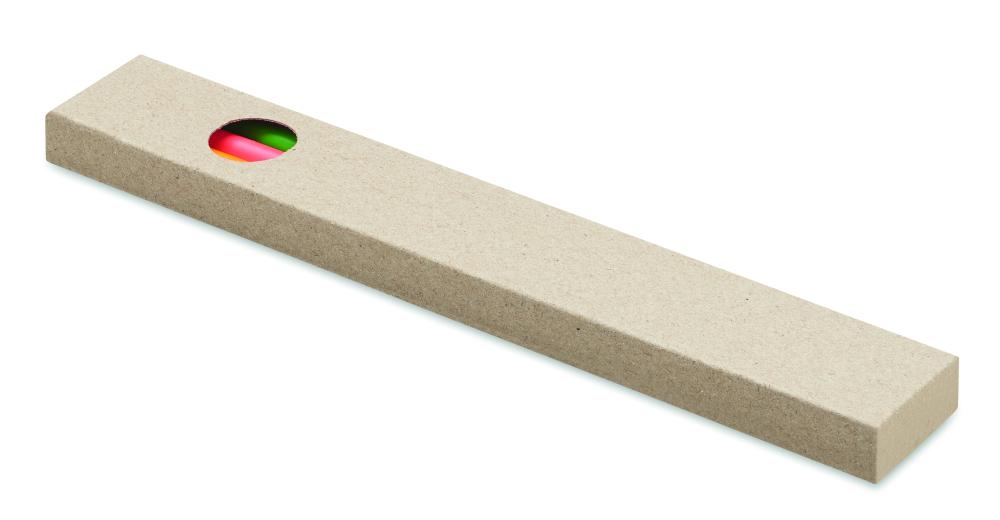 4 lápices de colores en caja