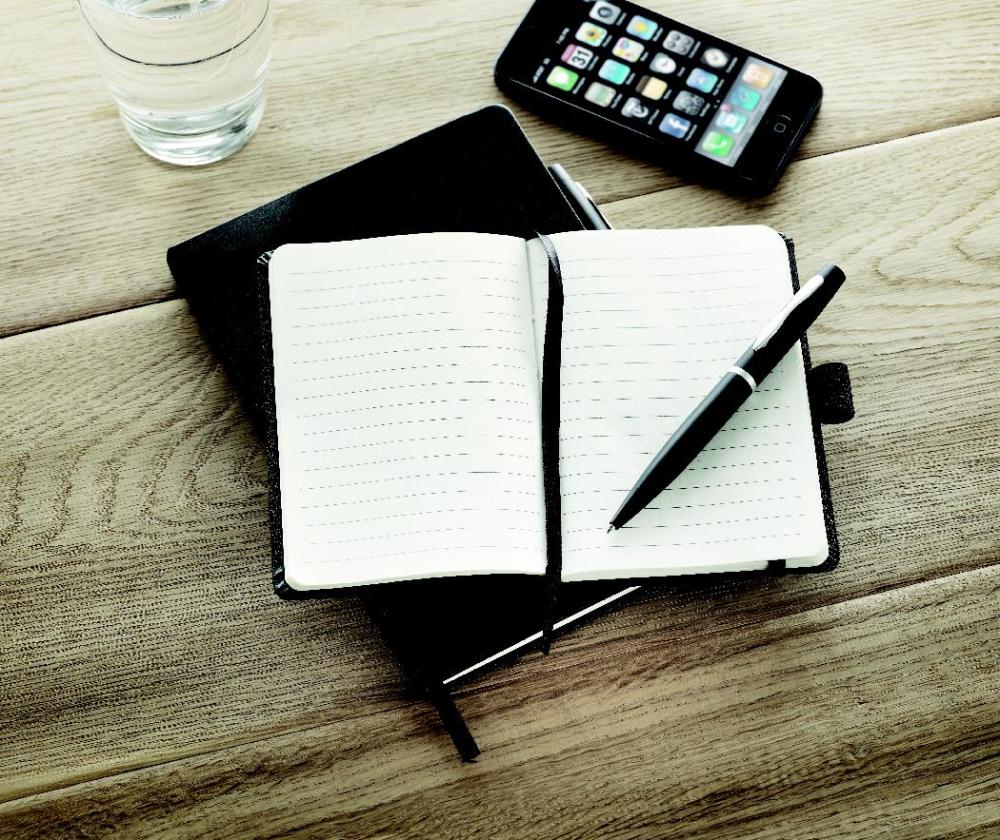 Libreta A6 con bolígrafo