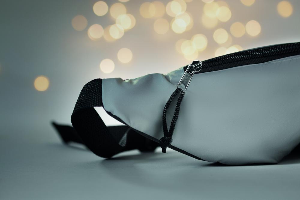 Riñonera reflectante